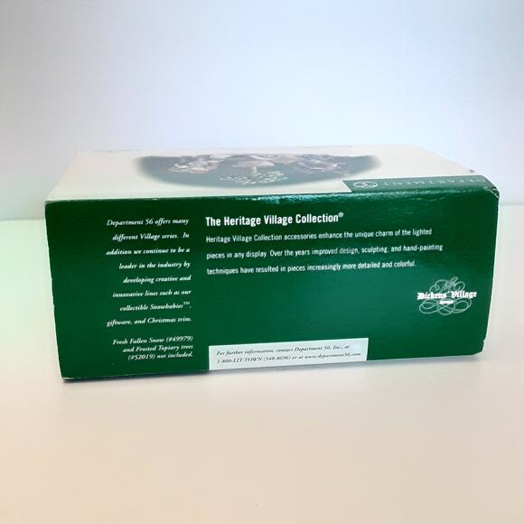 Dept 56 Dickens Village Series Master Gardeners Figurine 2pc Set Christmas 1999 - Picture 6 of 7